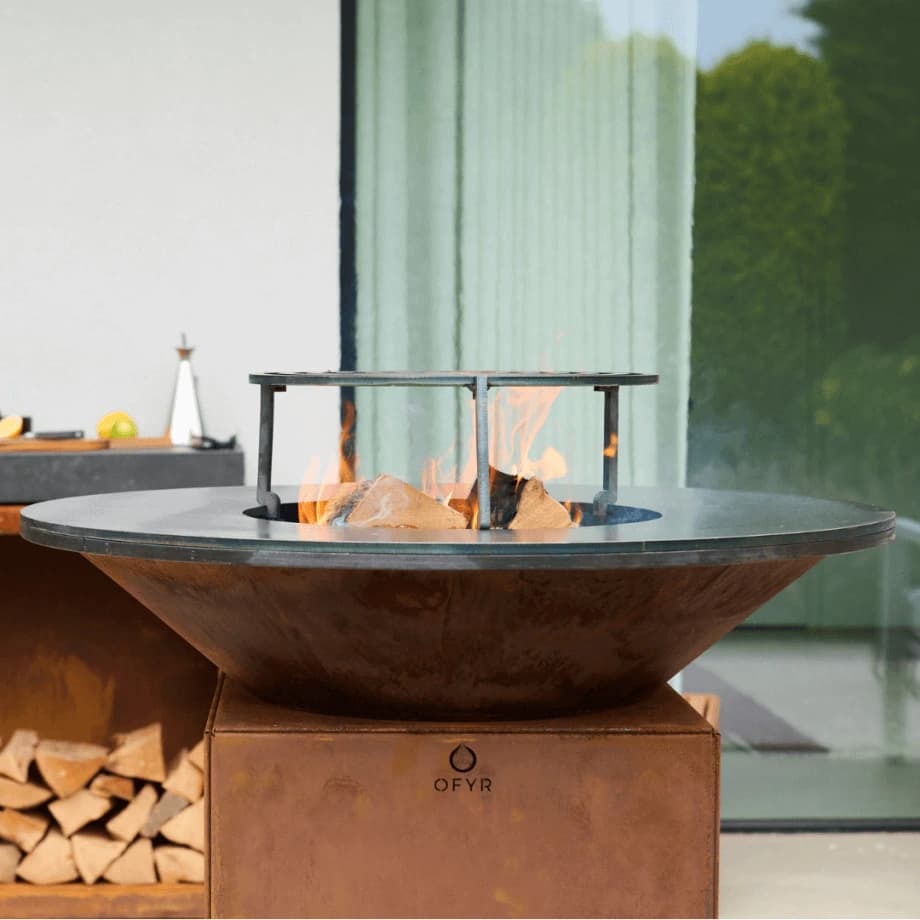 Set grătar OFYR ORIGINAL Corten 75 cu vatră de gătit pe lemne + grătar + husă + racletă — pachet complet pentru gătit 360° — imaginea 8
