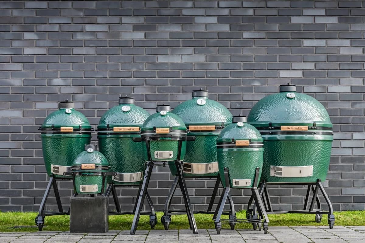 Big Green Egg toate modelele de gratar ceramic de tip Kamado