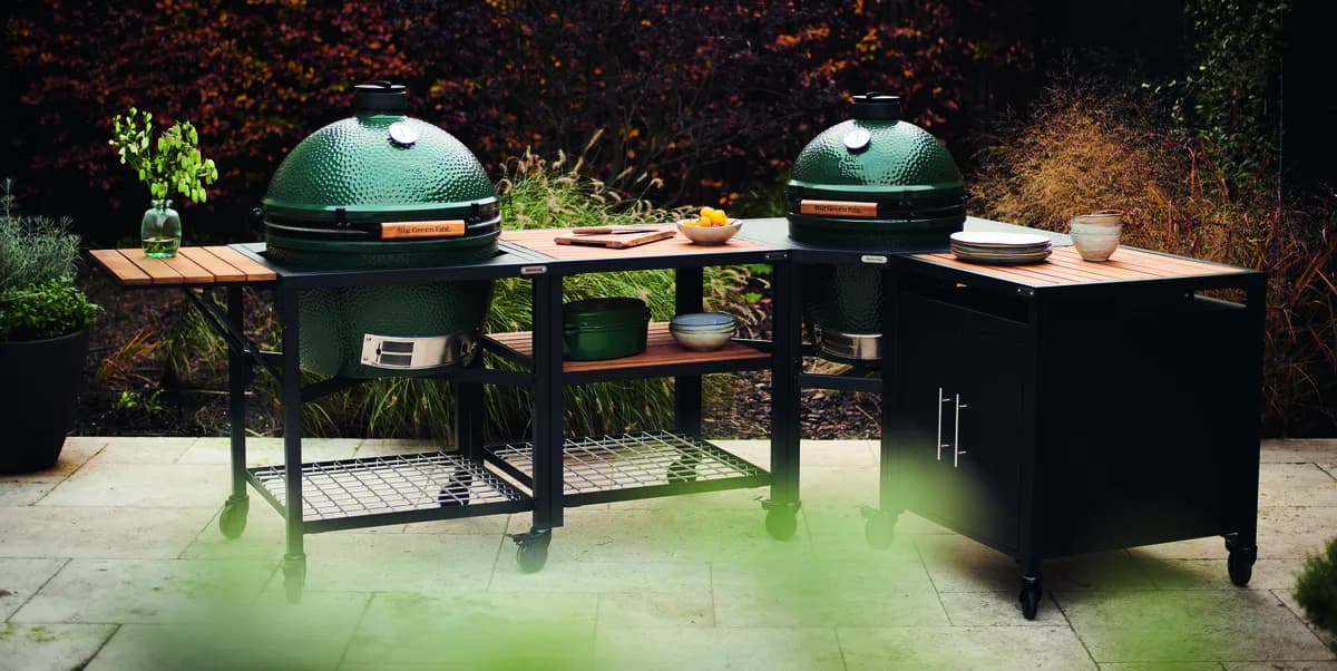 bucatarie-exterioara-cu-kamado
