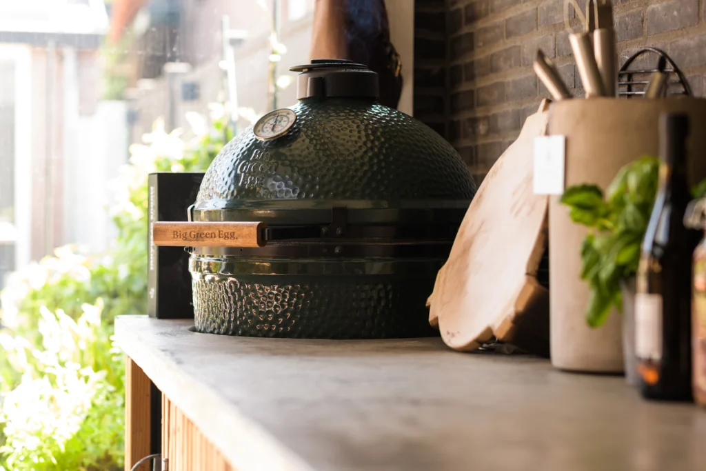 biggreenegg-best-kamado-pe-carbuni