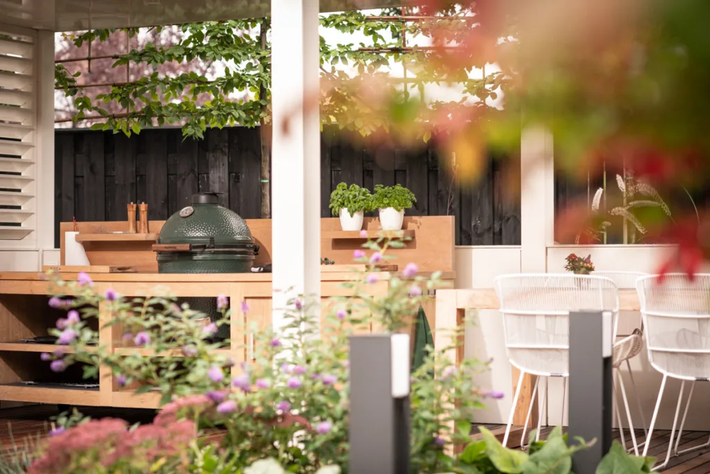 romania-biggreenegg-bucatarie-exterioara