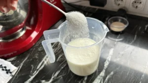 Rețetă chifle pentru burger pufoase de casă - foto 2